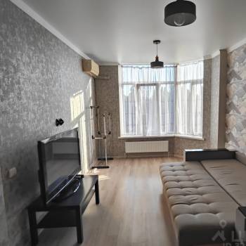 Сдается 1-комнатная квартира, 35 м²