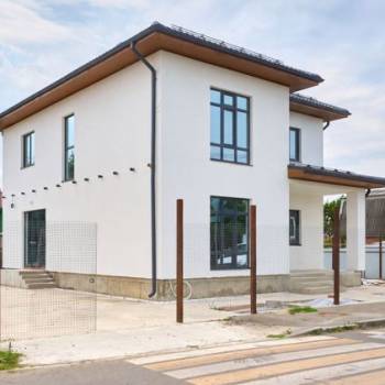 Продается Дом, 210 м²
