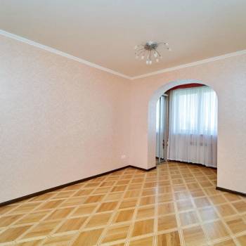 Продается Многокомнатная квартира, 122 м²