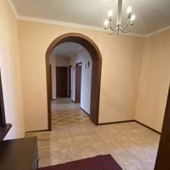 Продается Многокомнатная квартира, 122 м²