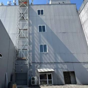 Сдается Торговое помещение, 1275 м²