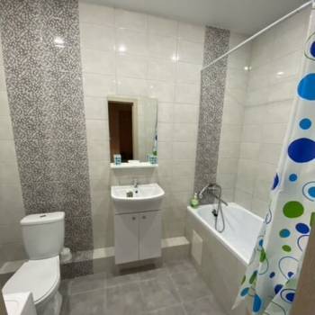Сдается 1-комнатная квартира, 43 м²