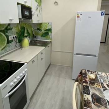 Сдается 1-комнатная квартира, 43 м²
