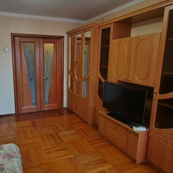 Сдается 1-комнатная квартира, 40 м²
