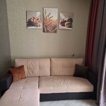 Продается 1-комнатная квартира, 52,7 м²