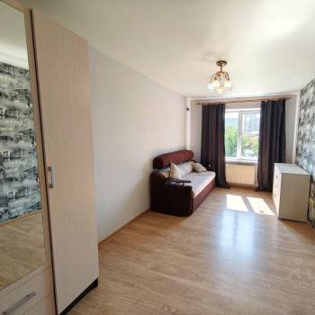 Сдается 1-комнатная квартира, 37 м²