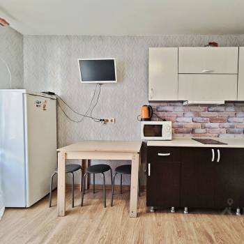 Сдается 1-комнатная квартира, 37 м²