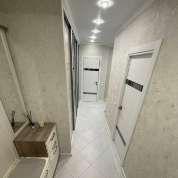 Продается 1-комнатная квартира, 51,8 м²