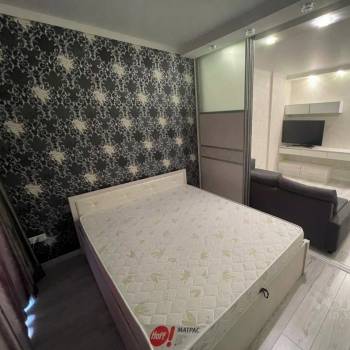 Продается 1-комнатная квартира, 51,8 м²