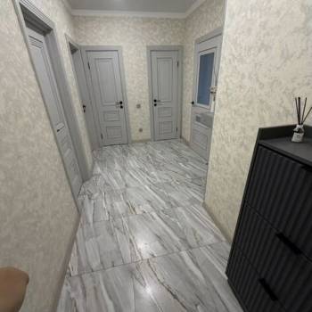 Сдается Многокомнатная квартира, 83 м²