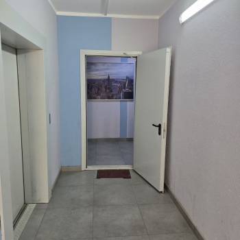 Продается 2-х комнатная квартира, 65 м²