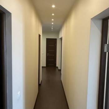 Сдается 2-х комнатная квартира, 90 м²
