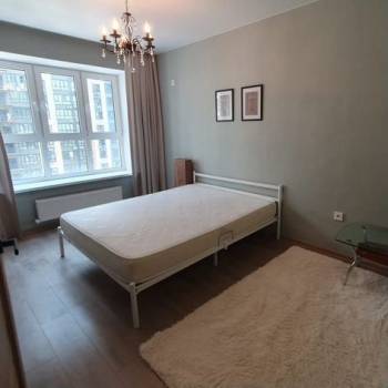Сдается 1-комнатная квартира, 38 м²
