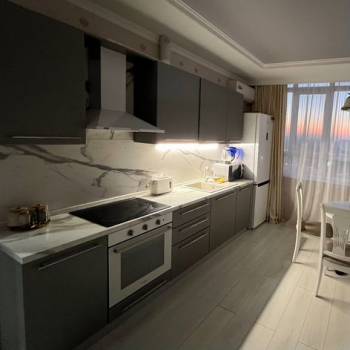 Сдается 1-комнатная квартира, 40 м²