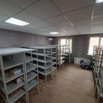 Сдается Нежилое помещение, 80 м²