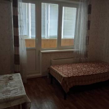 Продается 1-комнатная квартира, 36 м²