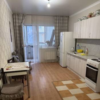 Сдается 2-х комнатная квартира, 68 м²