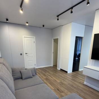 Сдается Многокомнатная квартира, 75 м²