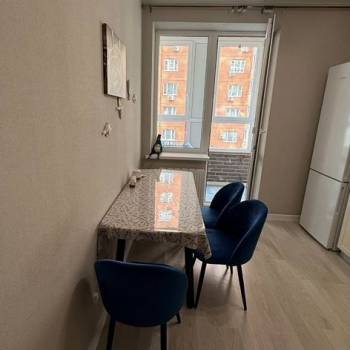 Сдается 1-комнатная квартира, 36 м²