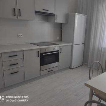 Сдается 1-комнатная квартира, 37 м²