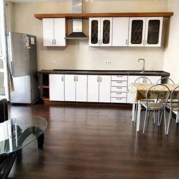 Продается 1-комнатная квартира, 49,8 м²