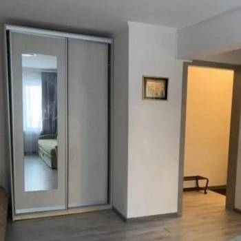 Продается 1-комнатная квартира, 30,9 м²