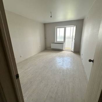 Продается 1-комнатная квартира, 42,5 м²
