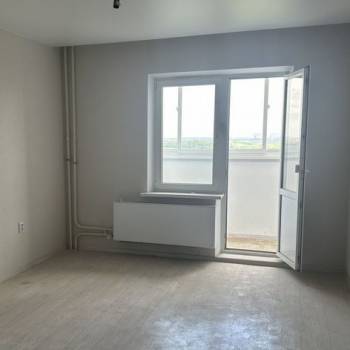 Продается 1-комнатная квартира, 42,5 м²
