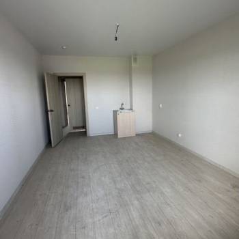 Продается 1-комнатная квартира, 42,5 м²