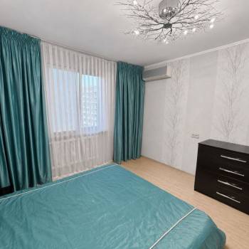 Продается Многокомнатная квартира, 78,2 м²