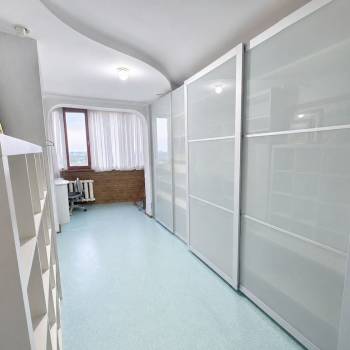 Продается Многокомнатная квартира, 78,2 м²