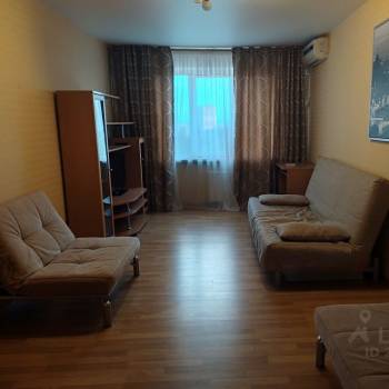 Сдается 1-комнатная квартира, 40 м²
