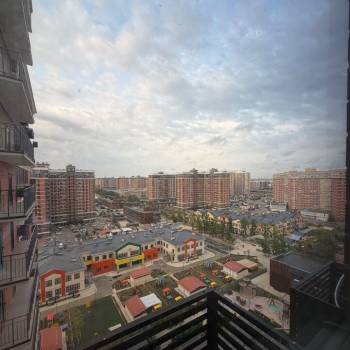 Продается 1-комнатная квартира, 32 м²