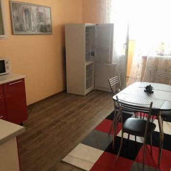 Сдается 1-комнатная квартира, 47 м²