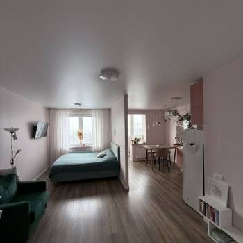 Продается 1-комнатная квартира, 41 м²
