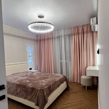 Продается 2-х комнатная квартира, 70 м²