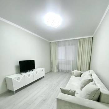 Сдается 2-х комнатная квартира, 72 м²