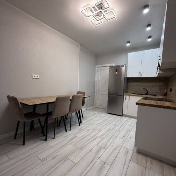 Сдается 1-комнатная квартира, 38 м²