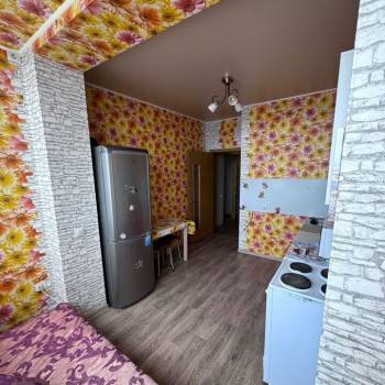 Сдается 1-комнатная квартира, 46 м²
