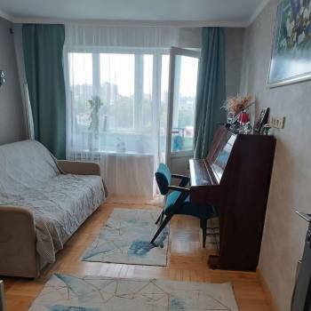 Продается 3-х комнатная квартира, 59,9 м²