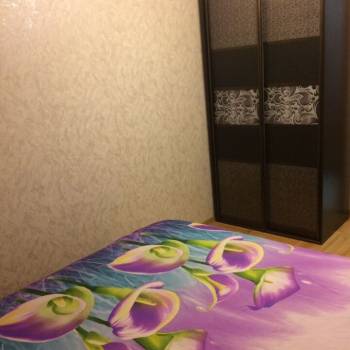 Продается Многокомнатная квартира, 60 м²