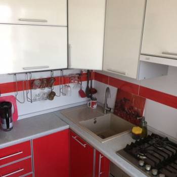 Продается Многокомнатная квартира, 60 м²