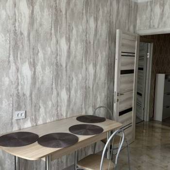 Сдается 1-комнатная квартира, 43 м²