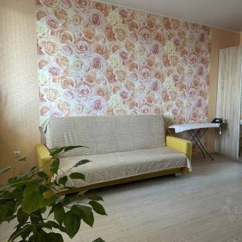 Продается 1-комнатная квартира, 37 м²