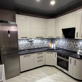 Продается 2-х комнатная квартира, 62 м²