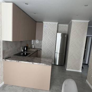 Сдается 1-комнатная квартира, 42 м²
