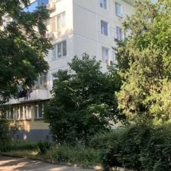 Продается Многокомнатная квартира, 59,6 м²