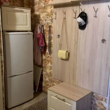 Продается Многокомнатная квартира, 59,6 м²