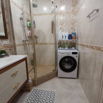 Продается 2-х комнатная квартира, 76 м²