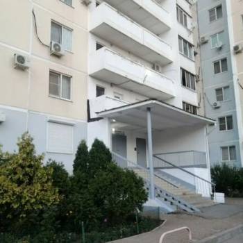 Продается 1-комнатная квартира, 40 м²